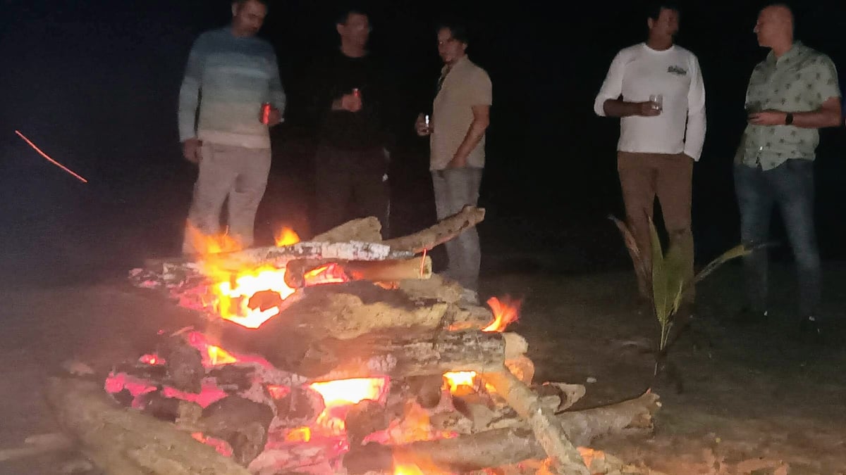 Hotel Cocle del Norte Panama nomad remote 1e193467-f6f4-41a1-afa0-2aa9dce4cf85_drinksaroundthefire.jpg