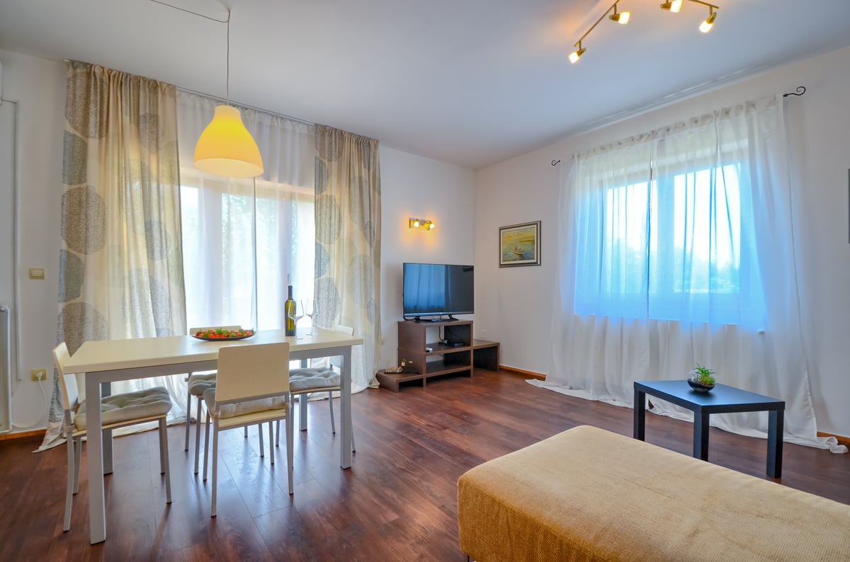 Hotel Pula Croatia nomad remote 901ab0df-a734-4f05-99b5-22a456323319_MonteSErpoVelike12.jpg