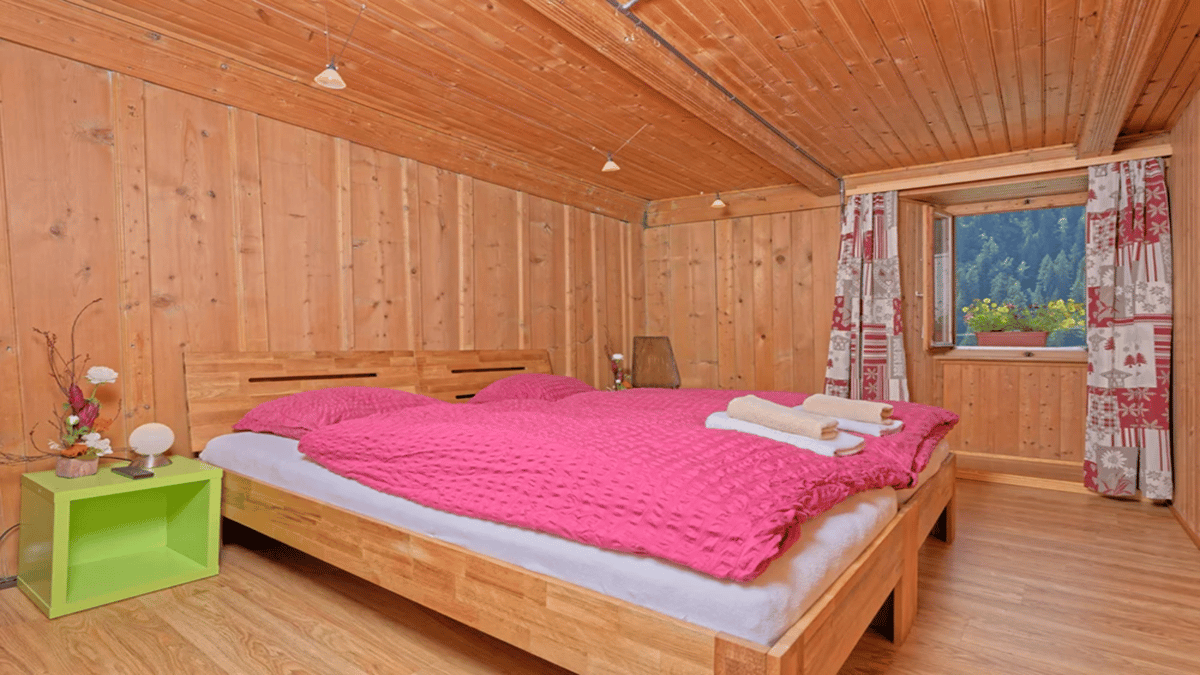 Hotel Bourg Saint Pierre Switzerland nomad remote 7f87bb35-a71f-4269-9bab-cb6c17c76f5d_Safeimagekitresizedimg40.jpg