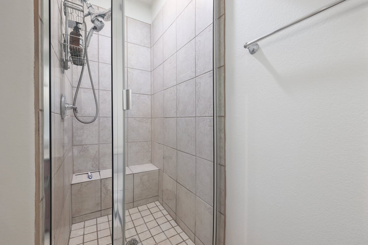 Hotel Austin United States nomad remote b8d01871-36fb-4740-9d57-b8794e4192fb_1115KinneyAve19022jpgSMALL.JPG